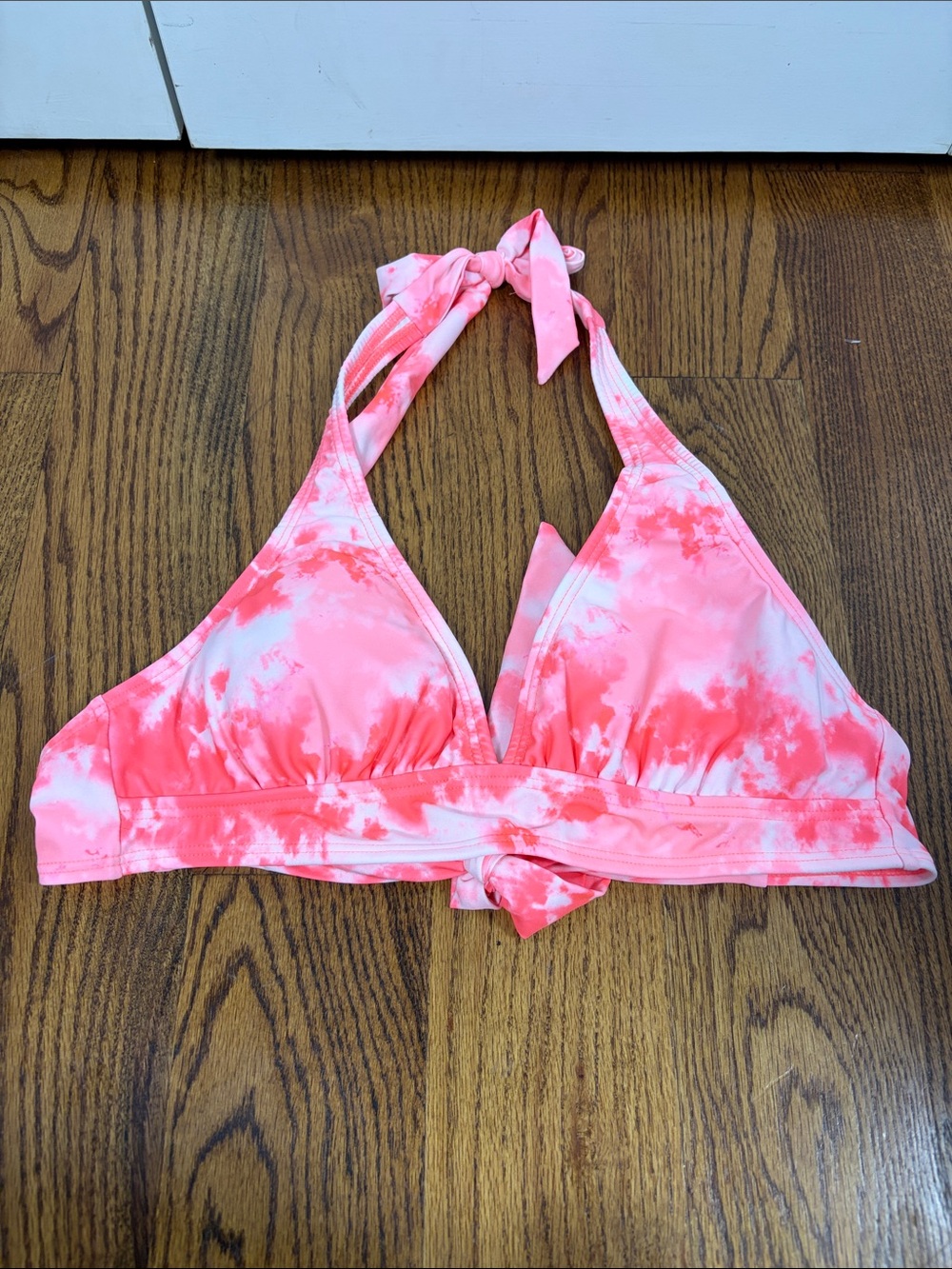 Venus Tie-Dye Pink Halter Bikini Top Size 32D/34C/36B